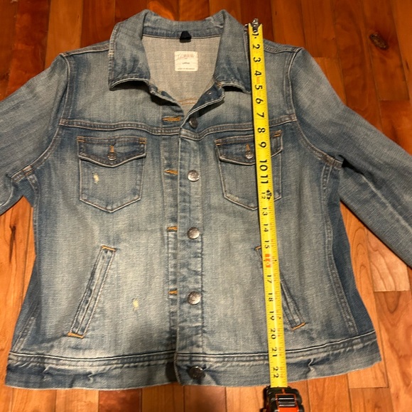 J Crew distressed jean jacket. - Picture 6 of 7